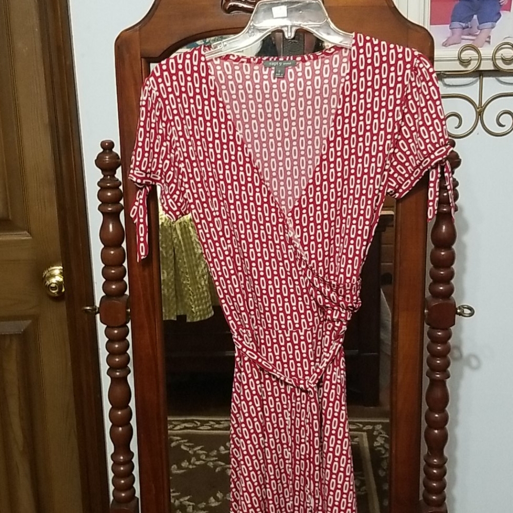 Apt 9 wrap dress